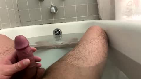 kitkatmac online show from January 1, 2025, 9:41 pm