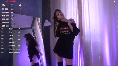 The sexy fox Kitsune online show from March 14, 2026, 8:31 am