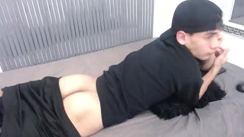 kitsune_44 online show from April 13, 2026, 7:41 pm