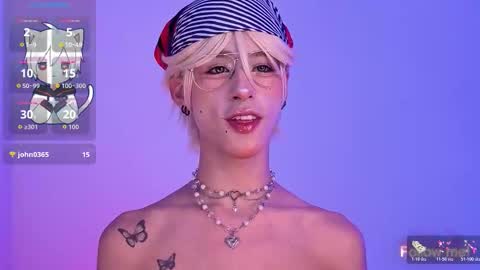 Snapshot of kitsuneplay_ chatting on February 21, 2026, 7:59 pm Salvatore online show from February 21, 2026, 7:59 pm