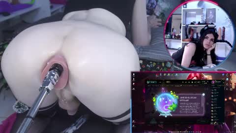 Gothic Kitten online show from April 15, 2026, 5:09 pm