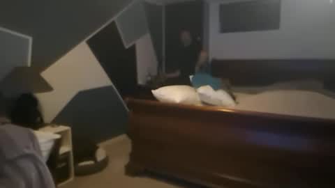 Snapshot of kittenkatch chatting on December 18, 2025, 4:07 am KittenKatch online show from December 18, 2025, 4:07 am