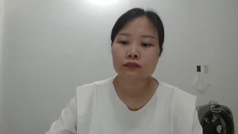 kitti_baby2x online show from March 27, 2026, 8:48 am