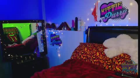 Kittie Purry online show from February 16, 2025, 6:54 am