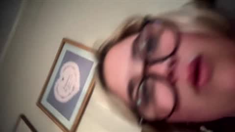 kitty2267 online show from April 8, 2026, 11:54 am