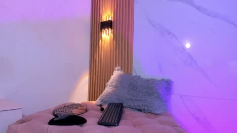 kitty__bunny online show from May 27, 2026, 1:57 am