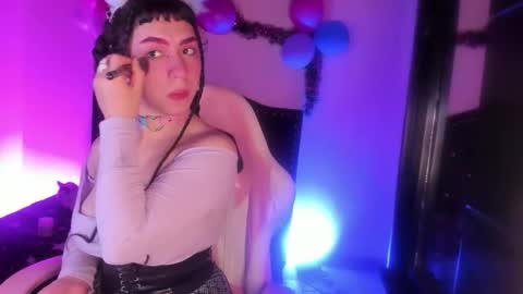 Snapshot of kitty__chs chatting on February 4, 2026, 12:11 pm kitty__chs online show from February 4, 2026, 12:11 pm