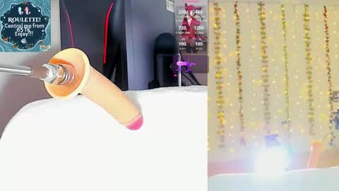 Snapshot of kitty__rosse__ chatting on February 4, 2026, 10:10 am Kitty online show from February 4, 2026, 10:10 am