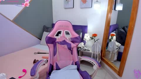 Kitty Kayo online show from December 7, 2024, 3:36 am