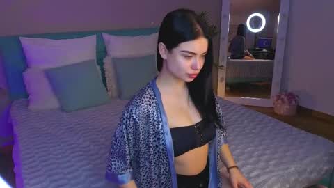 kitty_cut1ee_ online show from March 3, 2026, 7:47 am