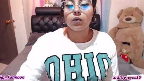 kitty online show from February 1, 2025, 12:18 am