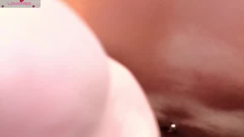 kitty_fox_b online show from February 10, 2026, 1:37 pm