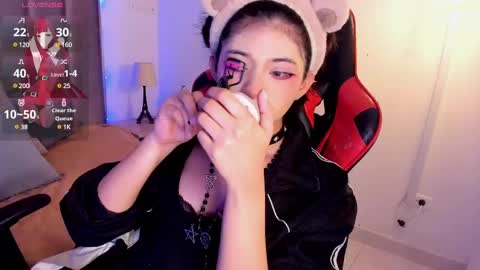 Camila online show from February 21, 2025, 3:01 am