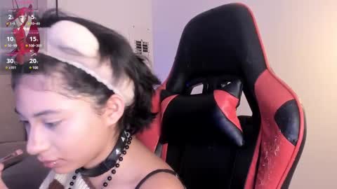 Camila online show from February 28, 2025, 2:42 am