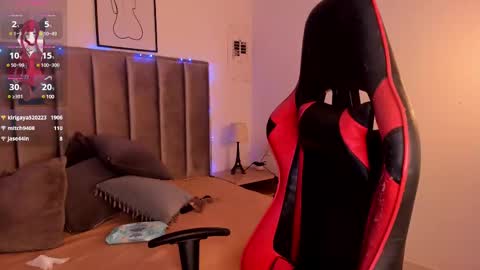 Camila online show from March 10, 2025, 5:43 am