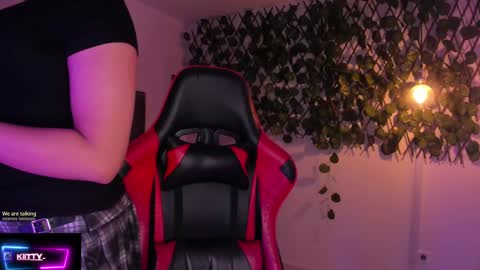 Camila online show from September 24, 2025, 2:15 am