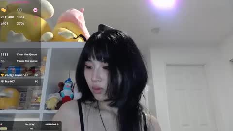 Snapshot of kitty_krush chatting on September 13, 2025, 1:38 am Kitty online show from September 13, 2025, 1:38 am