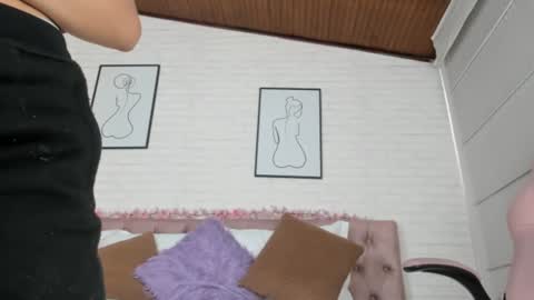 Kitty online show from January 19, 2025, 8:09 pm