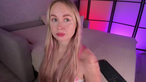 Kelsi and Ricky online show from February 22, 2025, 9:34 am