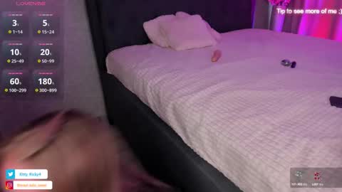 Kelsi and Ricky online show from September 12, 2025, 8:36 am