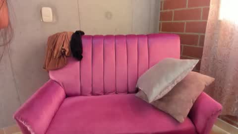 Snapshot of kitty_rose6147 chatting on November 21, 2025, 12:15 pm kitty rose online show from November 21, 2025, 12:15 pm