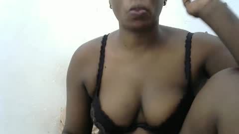 Snapshot of kitty_super chatting on January 11, 2025, 10:51 am kitty_super online show from January 11, 2025, 10:51 am