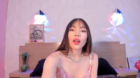 kitty online show from April 28, 2026, 12:10 pm