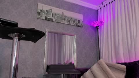 Kendall Saray   online show from December 13, 2024, 7:58 am