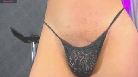 Kendall Saray   online show from April 12, 2026, 5:12 am