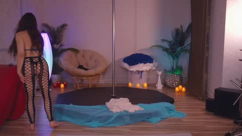 Snapshot of kittycaitlin chatting on February 8, 2026, 8:12 pm Katya online show from February 8, 2026, 8:12 pm