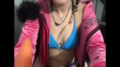 Snapshot of kittycatkendra chatting on February 18, 2025, 12:06 pm kittycatkendra online show from February 18, 2025, 12:06 pm