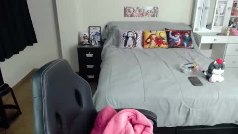 Isabel online show from October 6, 2025, 12:30 am