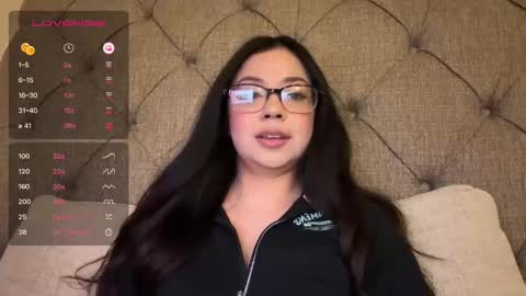 mia online show from February 11, 2025, 2:24 pm