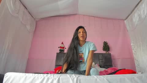 kitty  online show from December 26, 2024, 6:01 pm