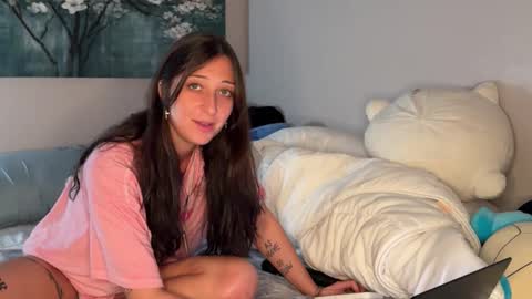 kittypurr79 online show from December 22, 2025, 5:59 am