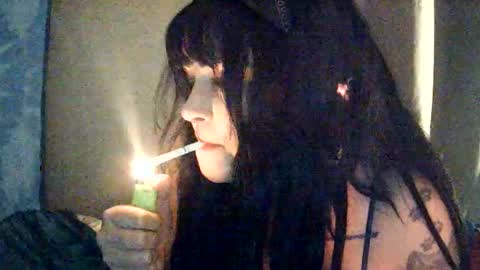 Snapshot of kittytats21 chatting on June 7, 2026, 10:57 pm SummerT online show from June 7, 2026, 10:57 pm
