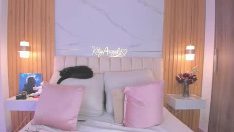 Angel Independent Model online show from February 28, 2026, 3:51 am