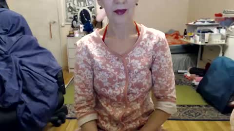 Snapshot of kiuminberry chatting on January 13, 2025, 6:05 pm KiuminBerry online show from January 13, 2025, 6:05 pm