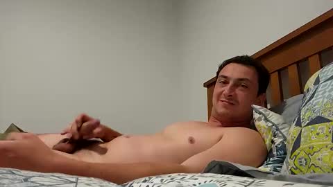 Snapshot of kiwiluke69 chatting on March 8, 2026, 6:17 am kiwiluke69 online show from March 8, 2026, 6:17 am