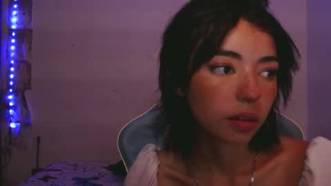 kiyu online show from March 7, 2026, 2:08 am