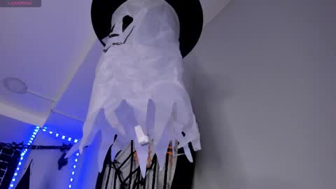 klariz09 online show from October 25, 2025, 8:25 pm