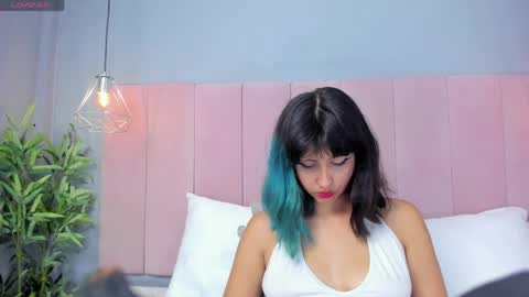 Kleo online show from April 15, 2026, 2:13 pm