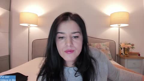 Snapshot of kleospassion chatting on December 9, 2024, 11:15 am Kleospassion online show from December 9, 2024, 11:15 am