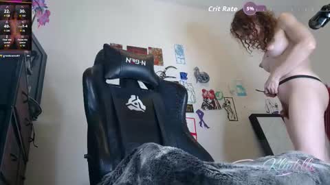 Klintelle Moore online show from March 11, 2026, 5:35 am