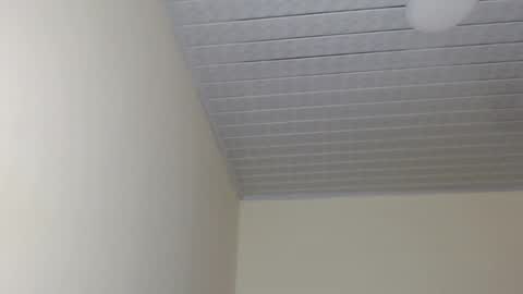 Kloe online show from March 6, 2025, 6:19 am