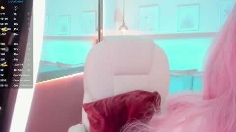 Kloe online show from December 17, 2024, 11:16 pm