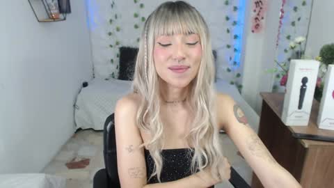 kloe online show from February 1, 2025, 2:26 am