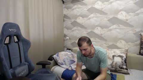 Carter.  online show from October 2, 2025, 8:32 am