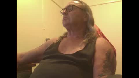 knobout online show from February 3, 2026, 10:53 am