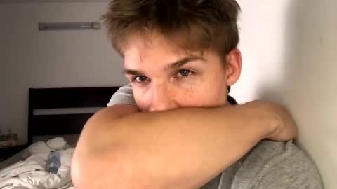 Adam online show from September 30, 2025, 8:58 pm